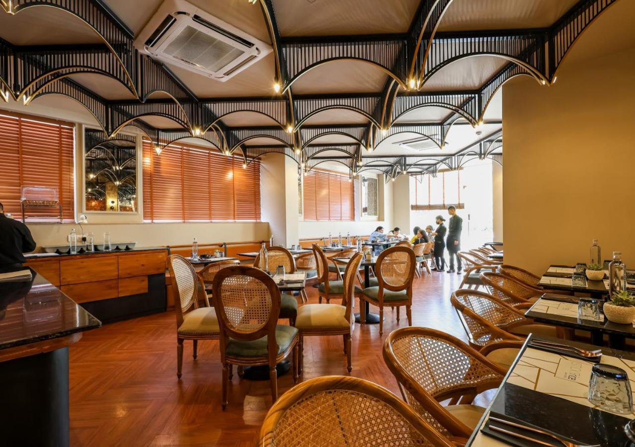 Bloom Hotel - Golf Course Road, Sector 43 Gurgaon Exterior foto