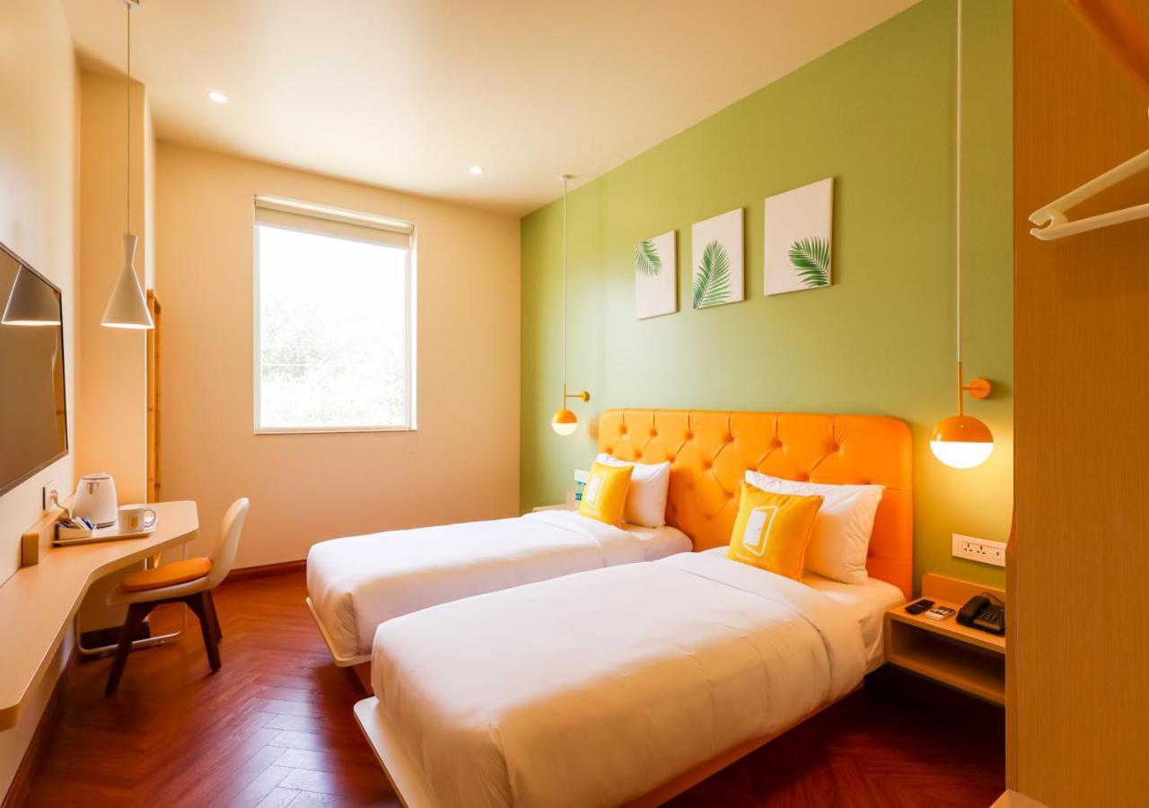 Bloom Hotel - Golf Course Road, Sector 43 Gurgaon Exterior foto